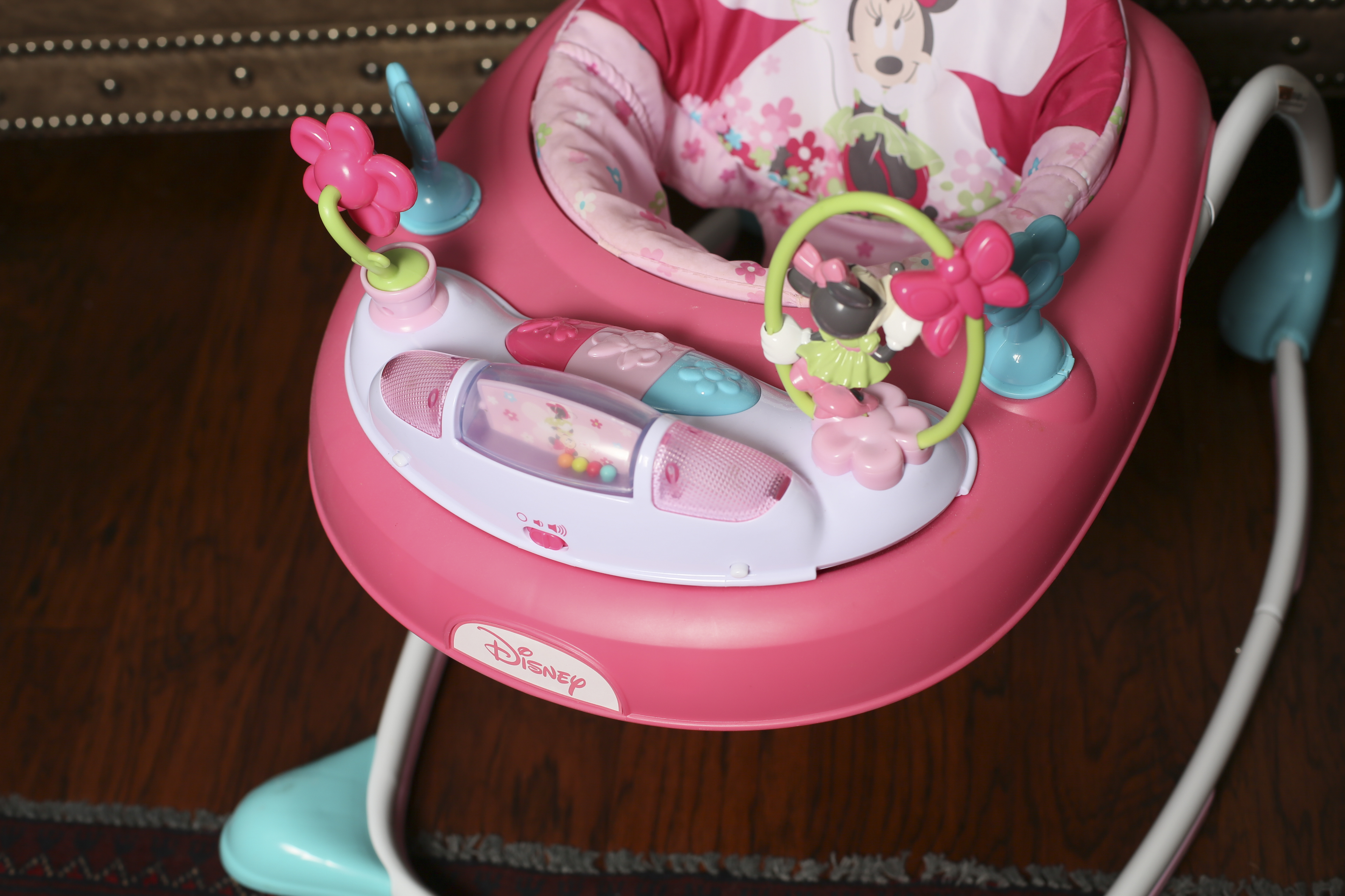 Minnie Mouse Baby Seat