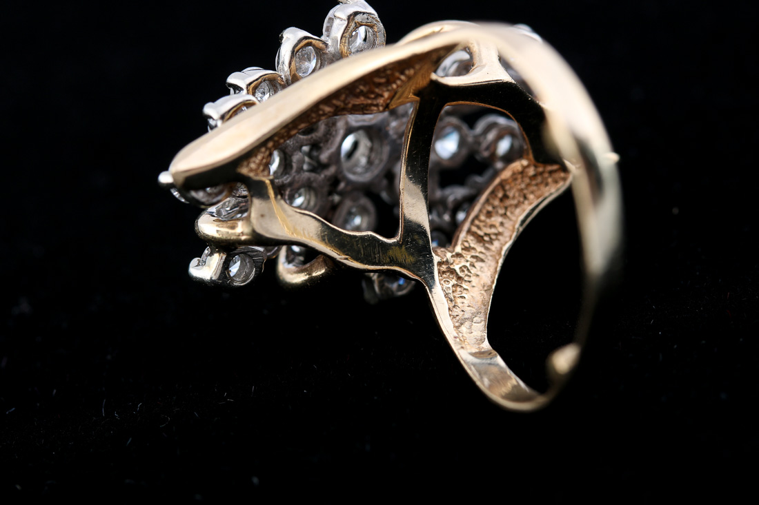 14K Yellow Gold Cocktail Ring with 2.68 Carat Diamonds