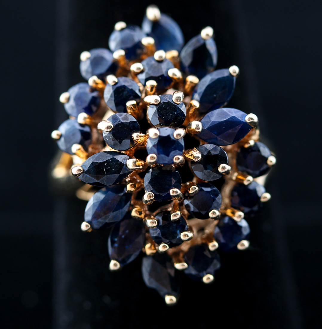 10K Yellow Gold and Blue Sapphire Ring