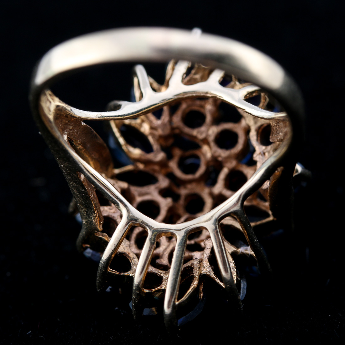 10K Yellow Gold and Blue Sapphire Ring