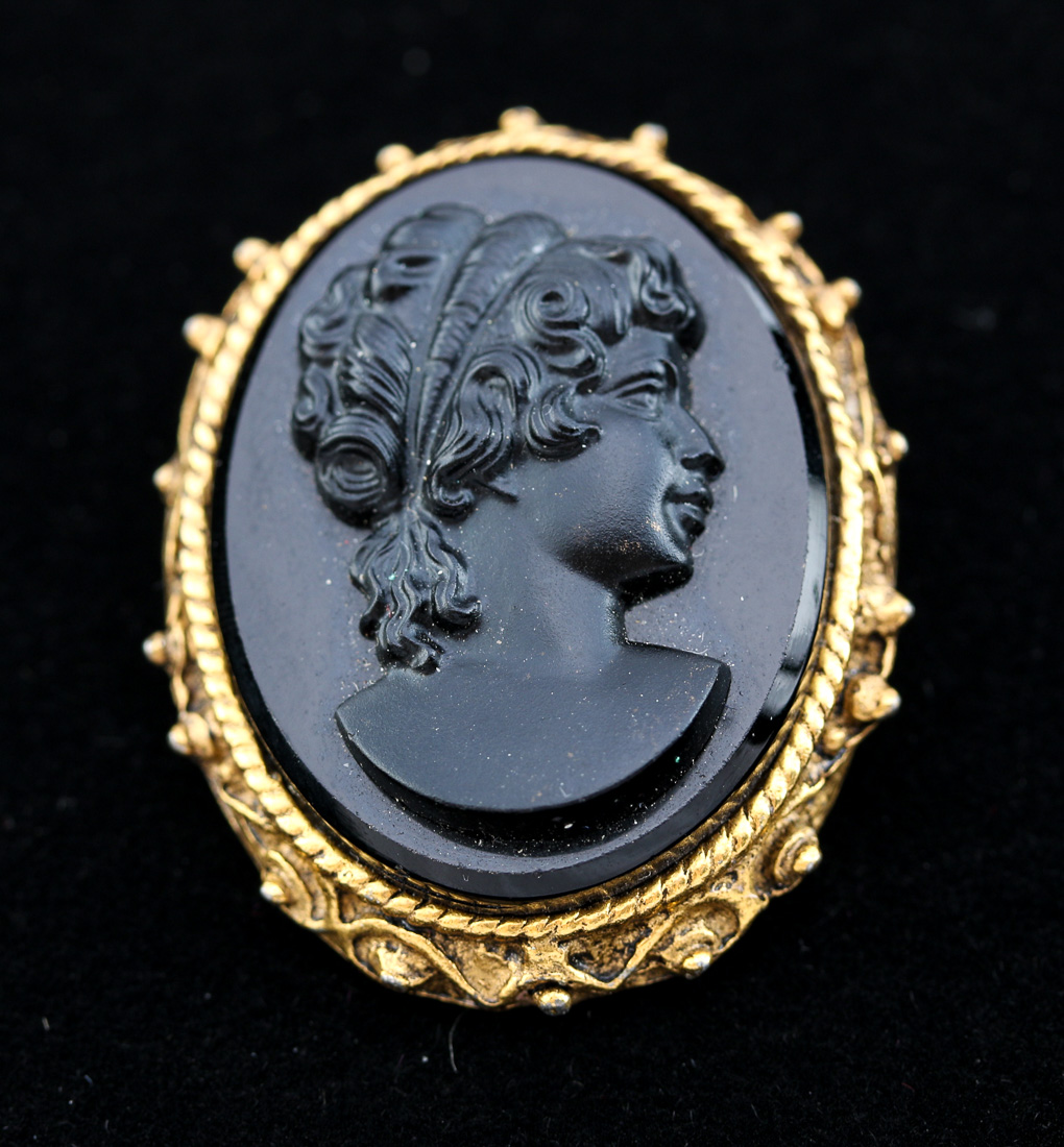 Earring and Brooch Sets