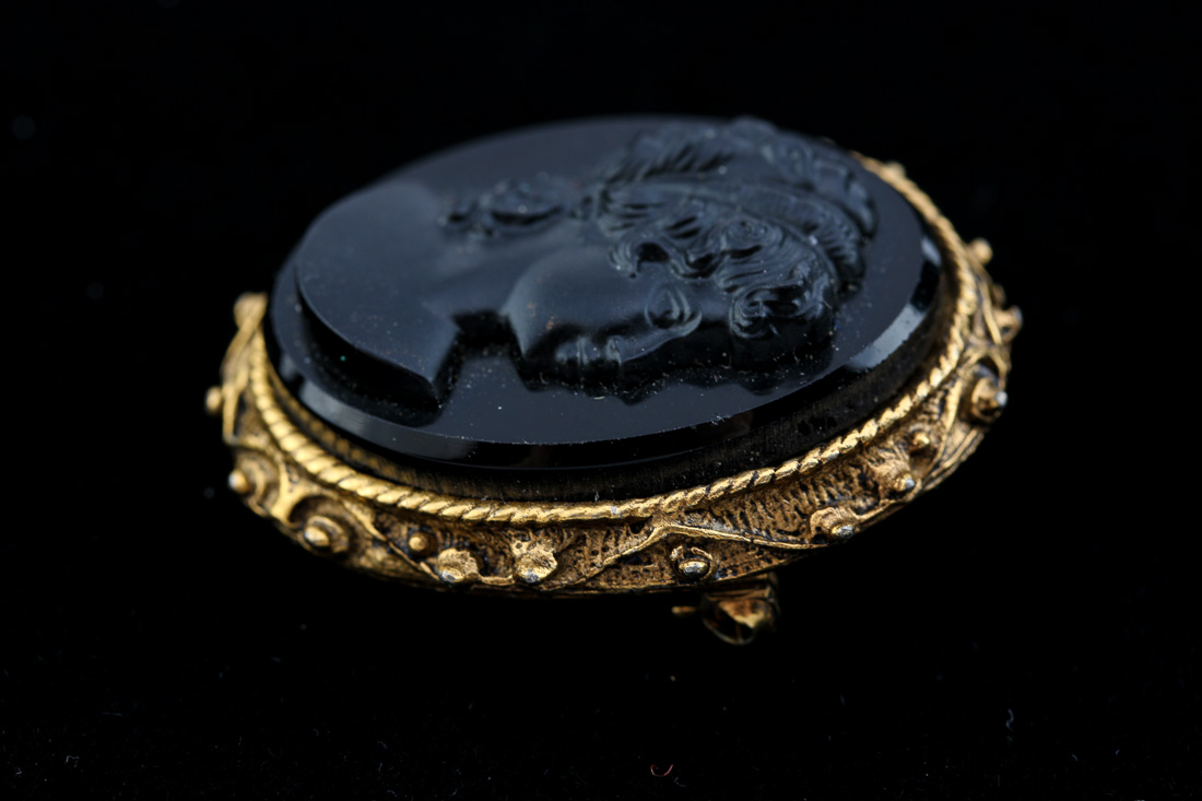 Earring and Brooch Sets