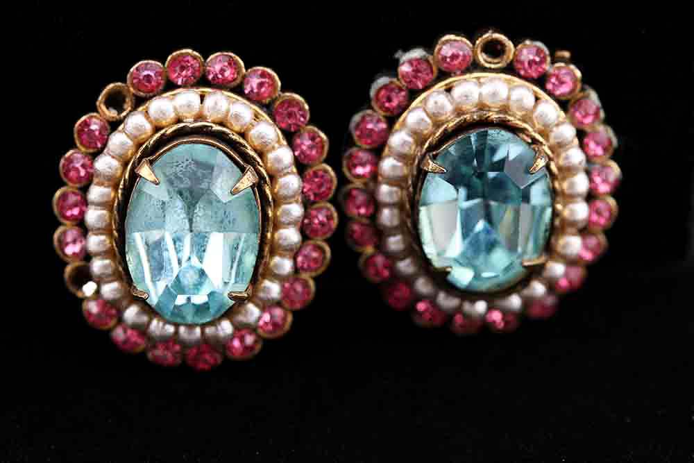 Costume Rhinestone Jewelry