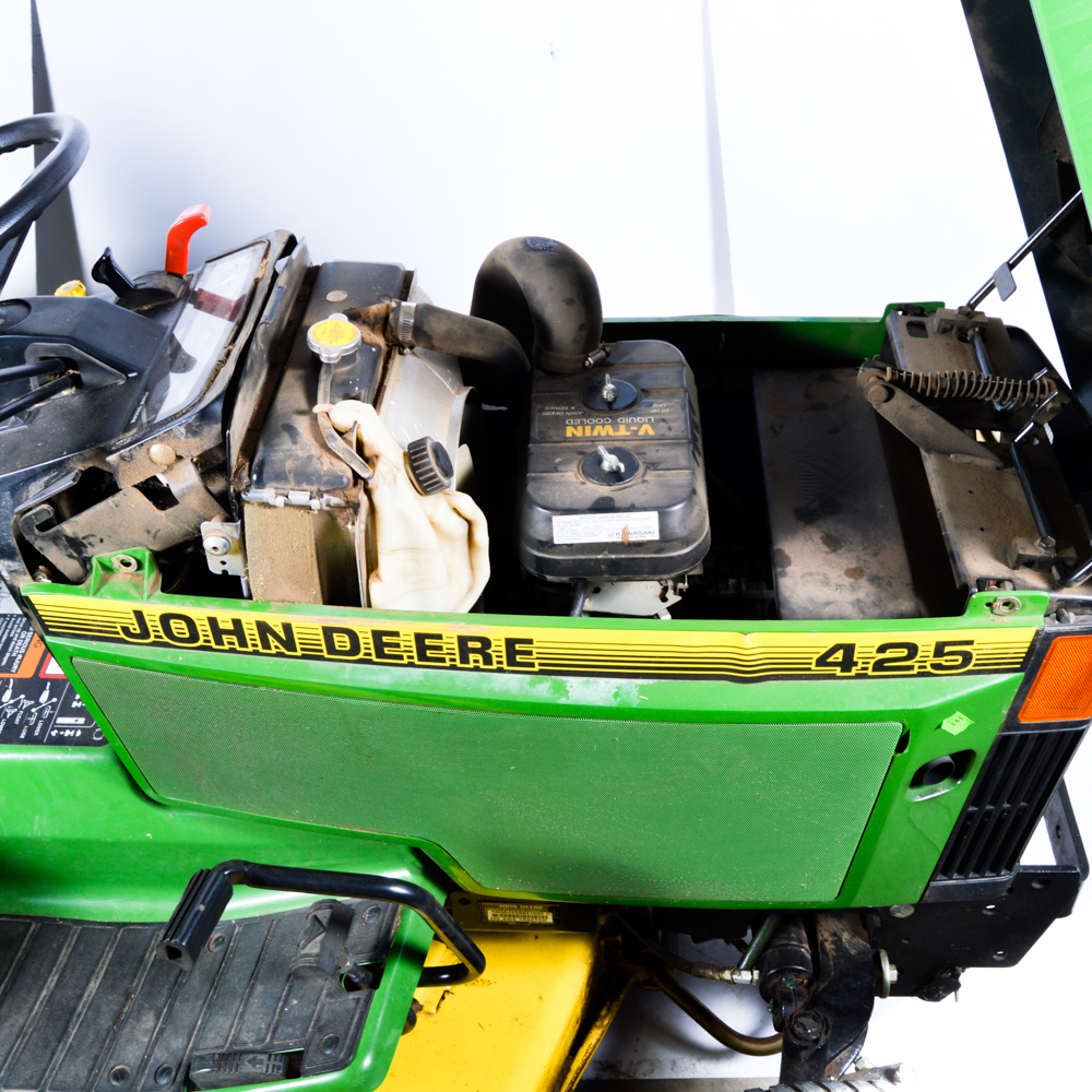 John Deere Riding Mower with Mulching Capability