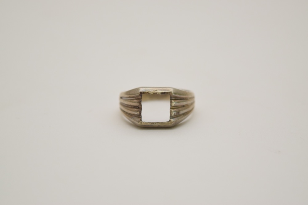 10K White Gold Men's Ring