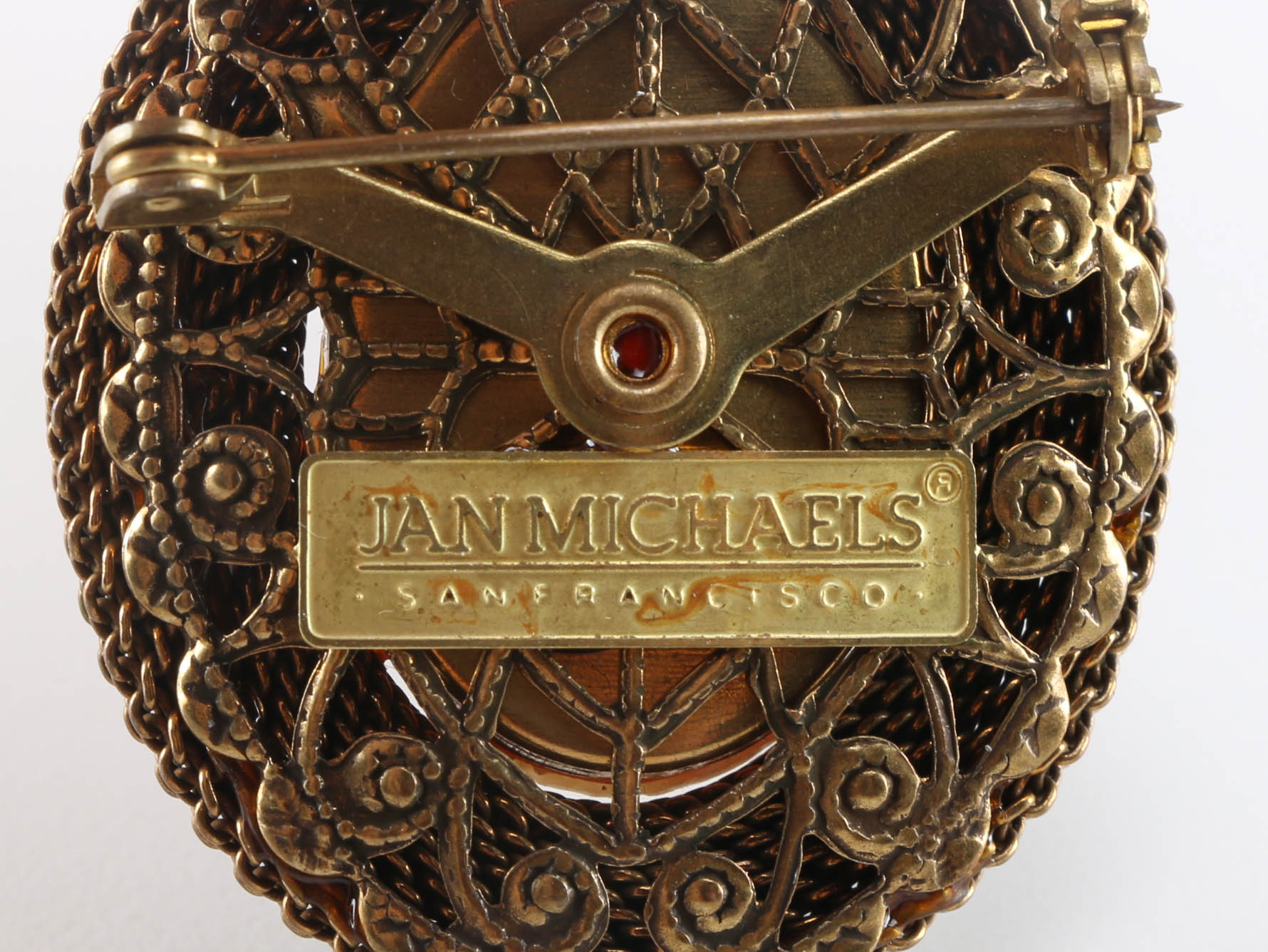 Jan Michaels Cameo Pin