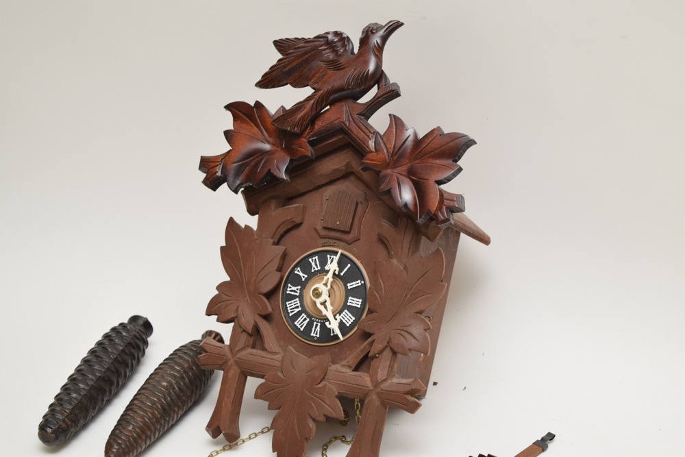 German Heco 8-Day Cuckoo Clock