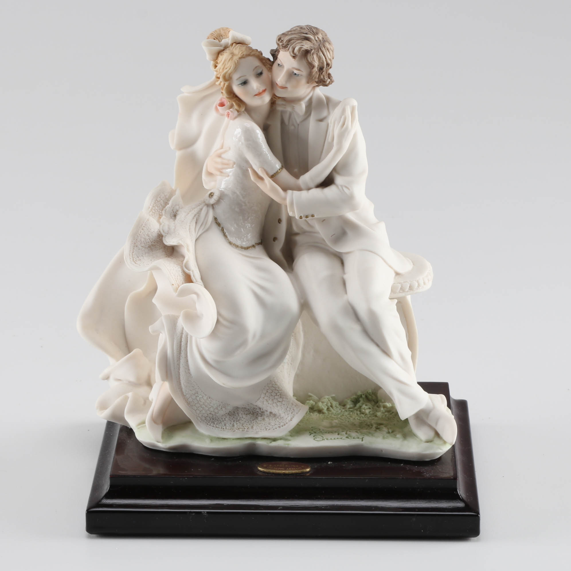 Giuseppe Armani Wedding Couple Figurine