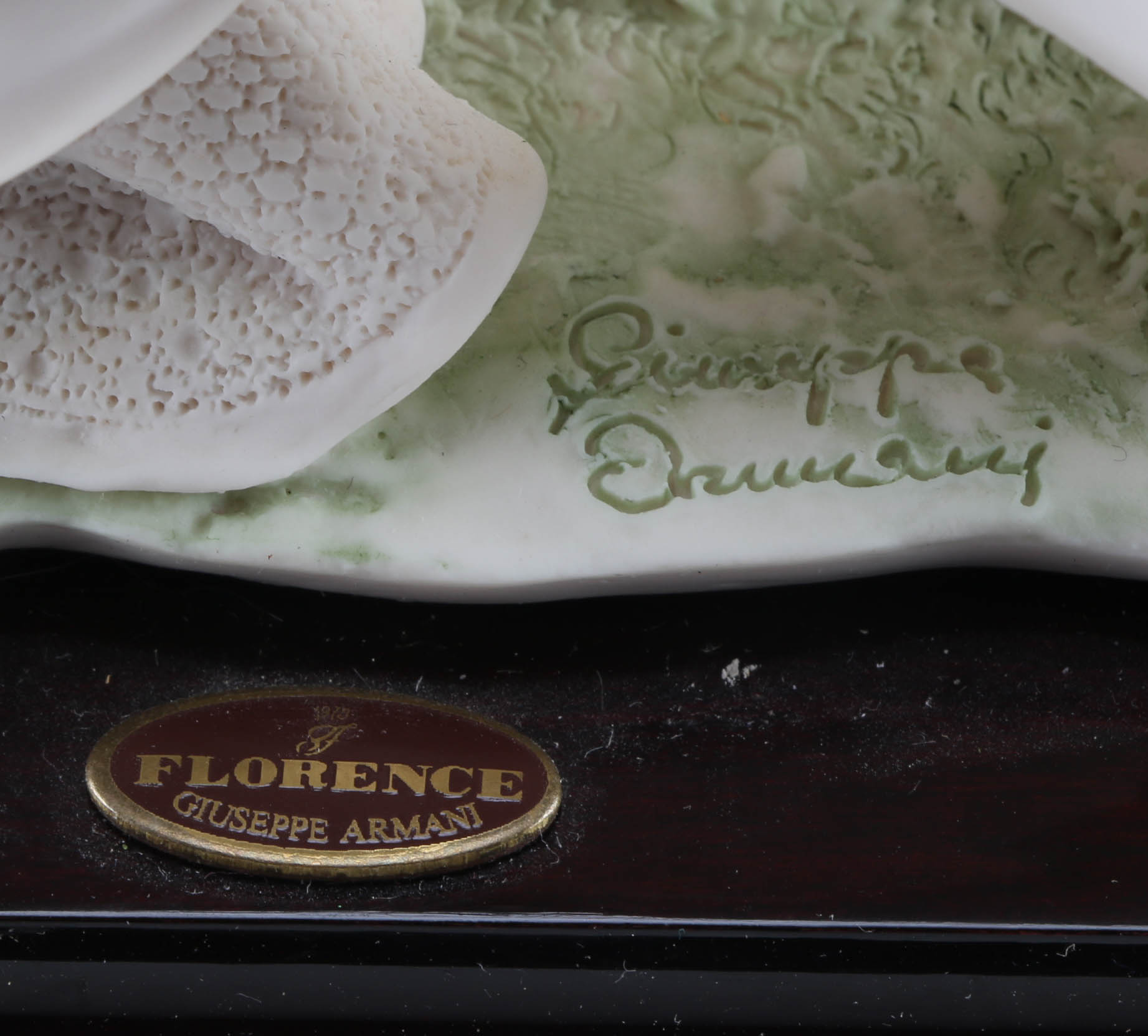 Giuseppe Armani Wedding Couple Figurine