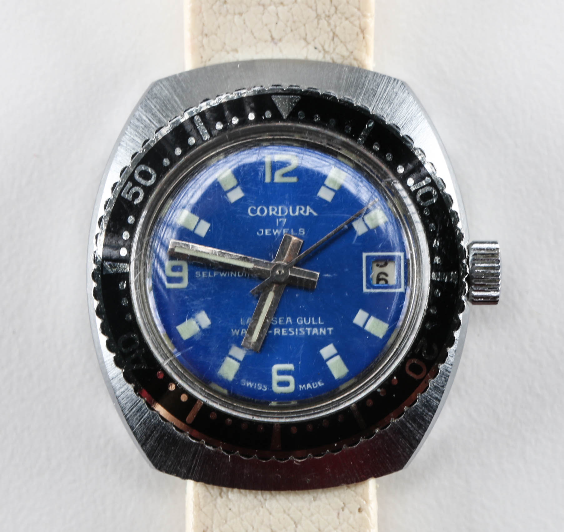 Group of Wrist Watches Including a Vintage Self-Winding Cordura "Sea Gull"