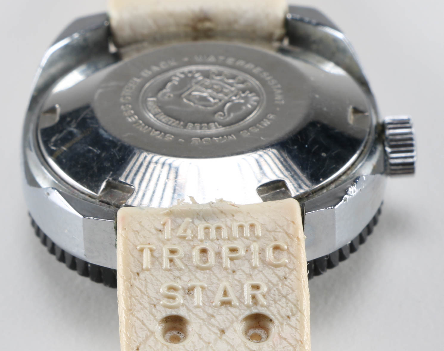 Group of Wrist Watches Including a Vintage Self-Winding Cordura "Sea Gull"