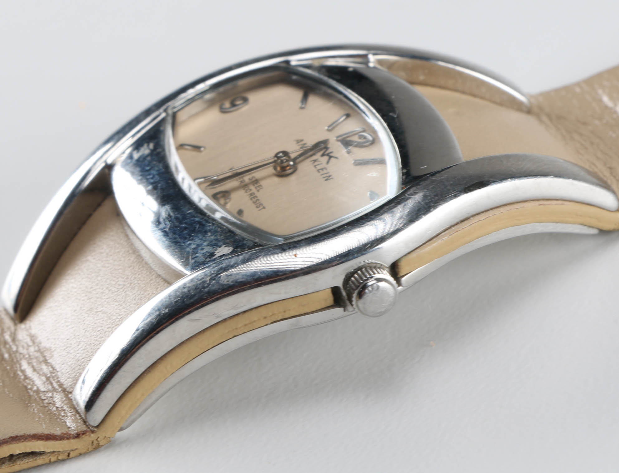 Group of Wrist Watches Including a Vintage Self-Winding Cordura "Sea Gull"