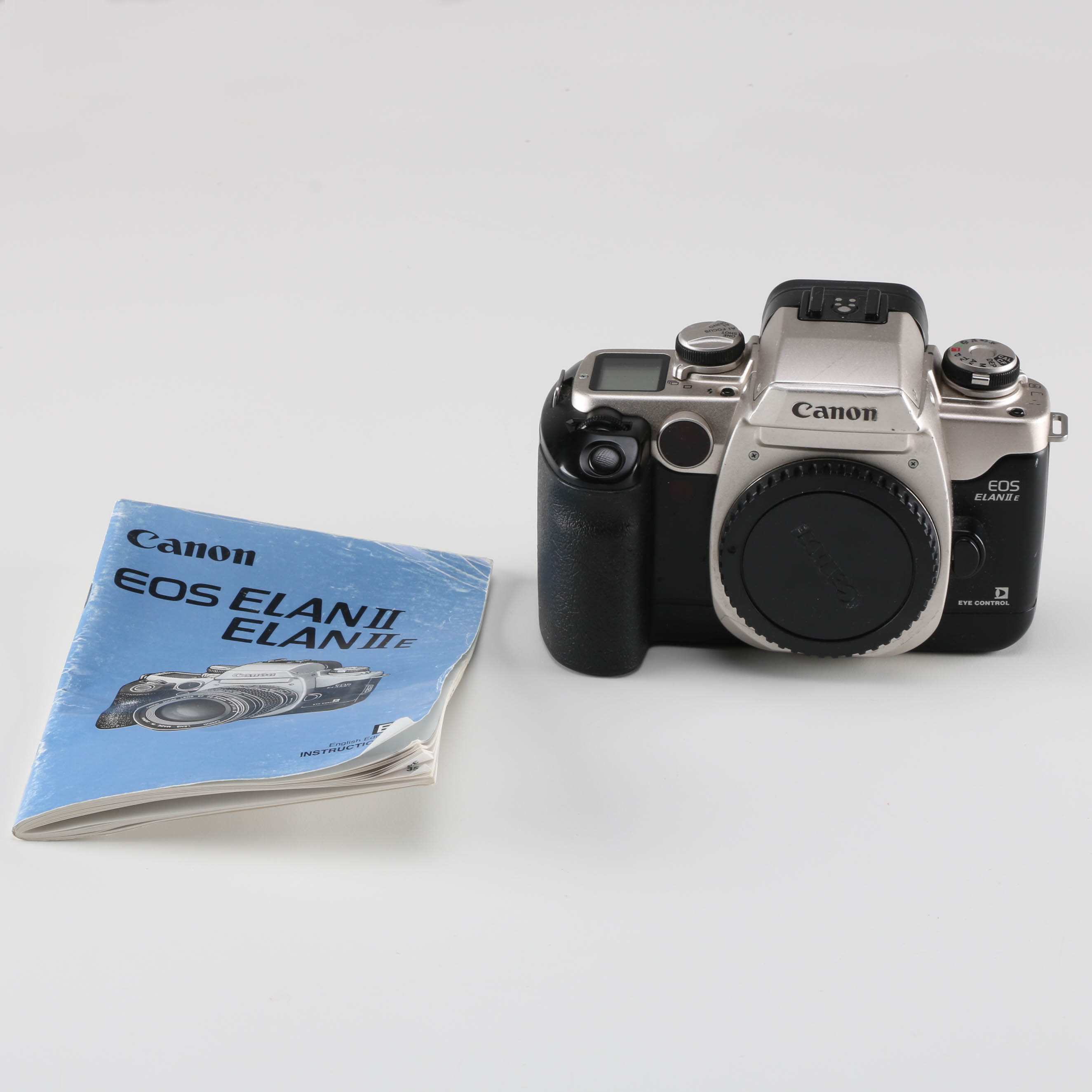 "Canon" Eos Elan II E Camera Body and Manual