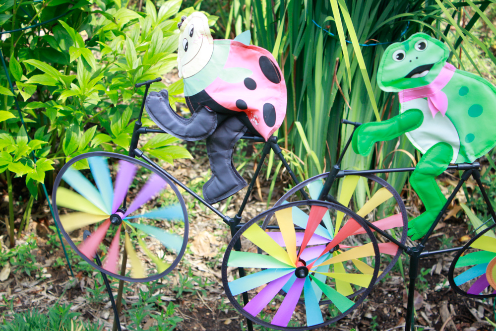 Assortment of Garden Décor and Lawn Ornaments