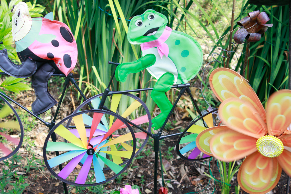 Assortment of Garden Décor and Lawn Ornaments