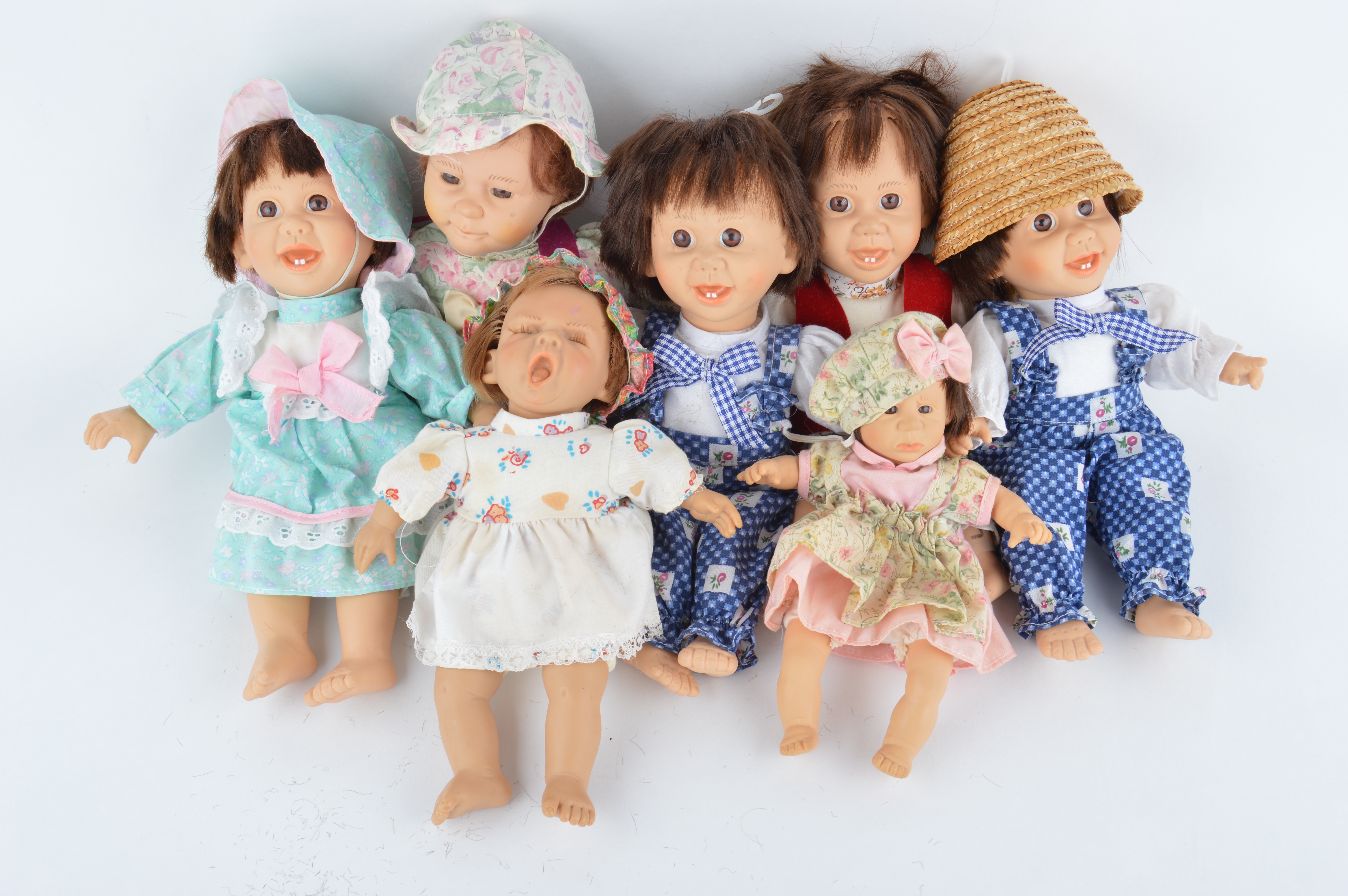 Vintage Gi-Go Expression Faces Dolls in Basket