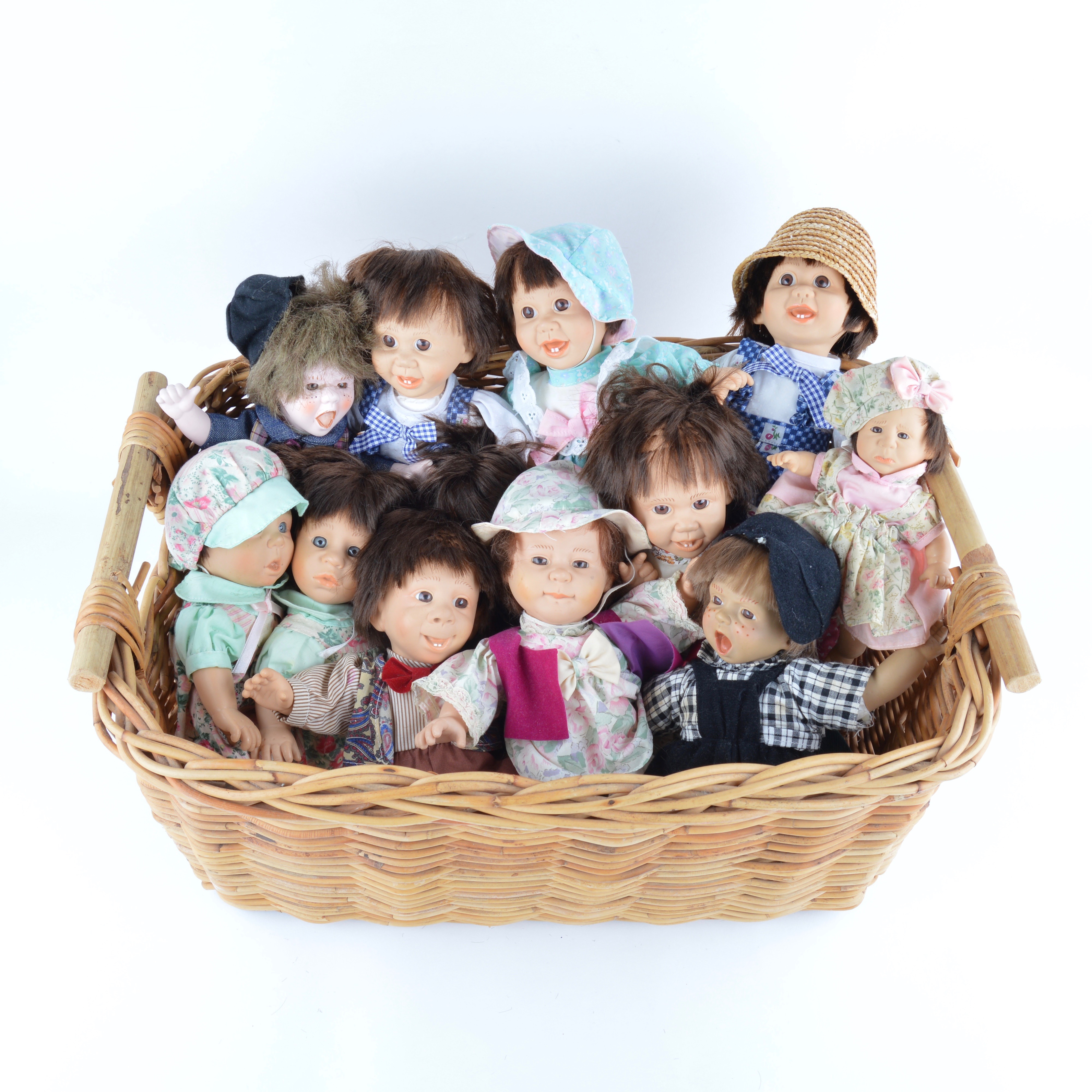 Vintage Gi-Go Expression Faces Dolls in Basket