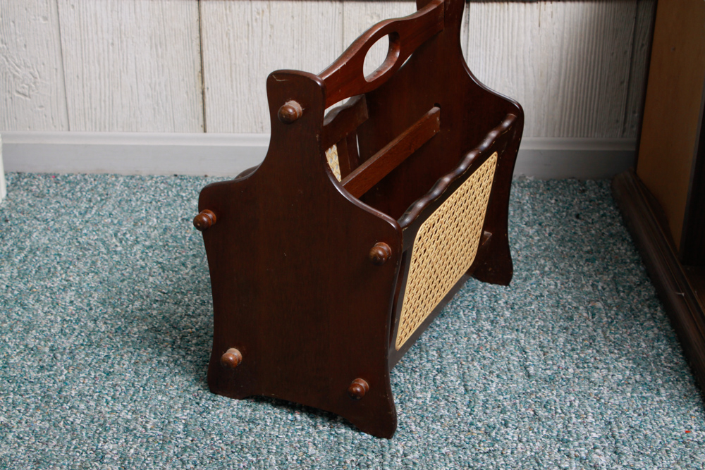 End Table and Magazine Rack