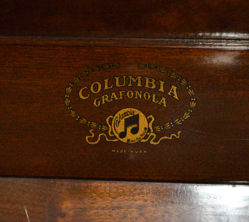 Antique Columbia Grafonola Record Player with Records