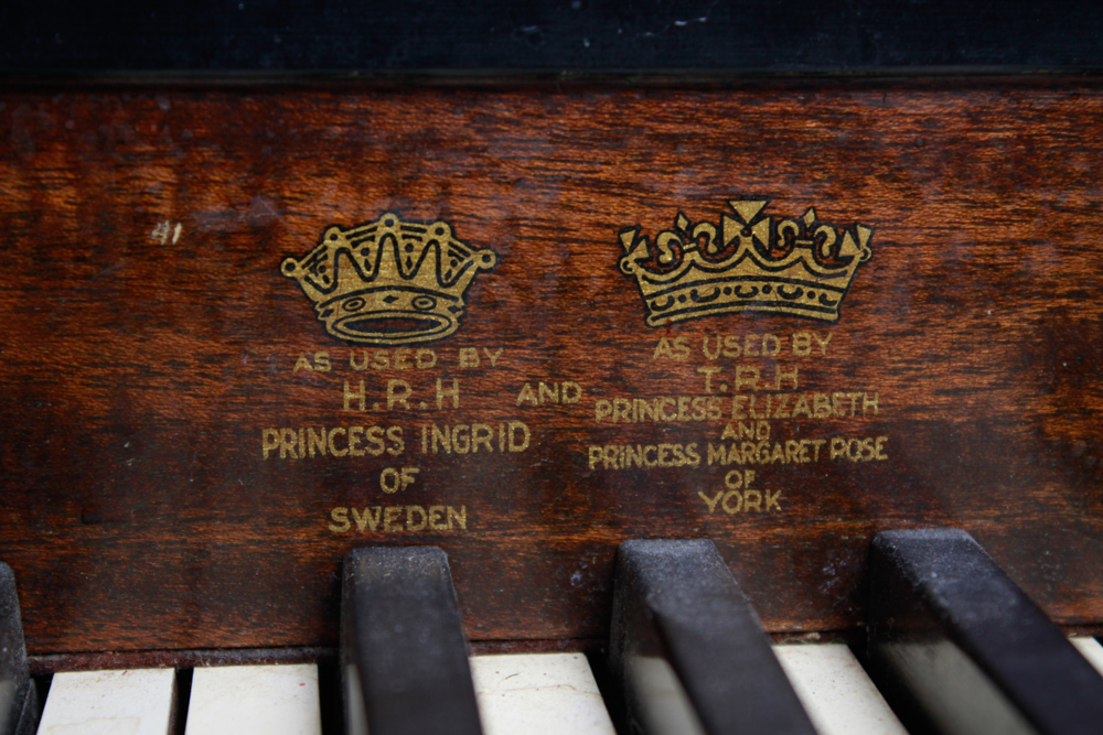 Eavestaff Pianette Spinet Minipiano with Bench