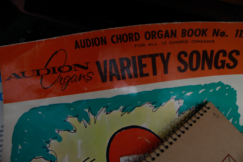 Eavestaff Pianette Spinet Minipiano with Bench