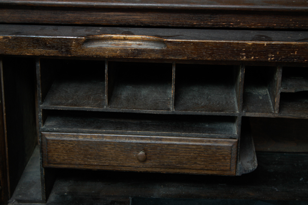 Vintage Roll Top Desk