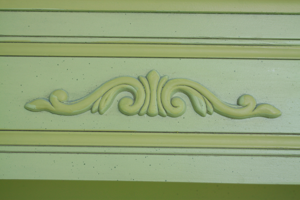 American of Martinsville Mid-Century Hutch