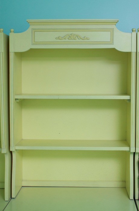 American of Martinsville Mid-Century Hutch