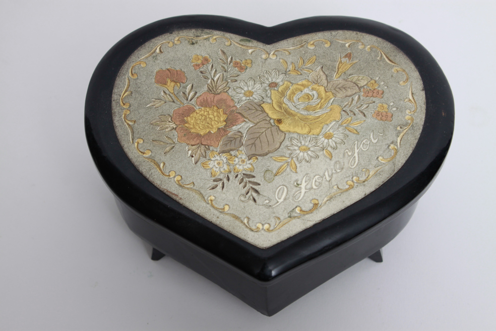 Music Boxes Including Gorham, Di Alpen, and Linden