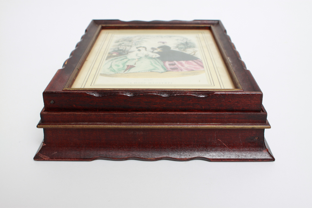 Vintage La Mode Illustrée Vanity Box