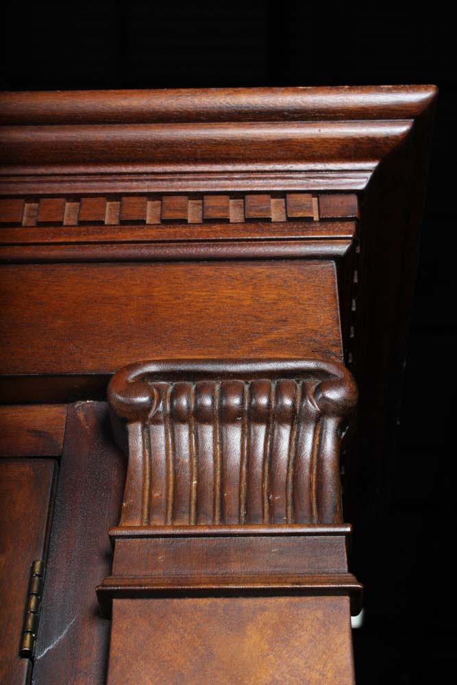 Drexel Heritage Covington Park Illuminated China Cabinet