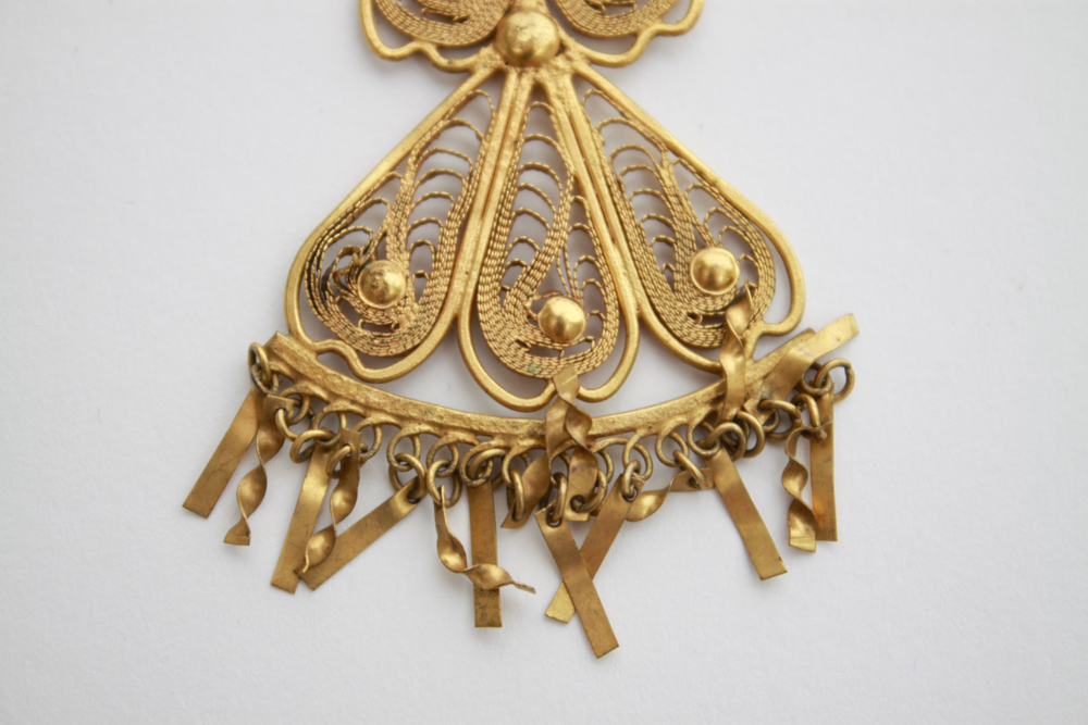 Vintage Cameo Style Cufflinks and Gold Washed Filigree Earrings