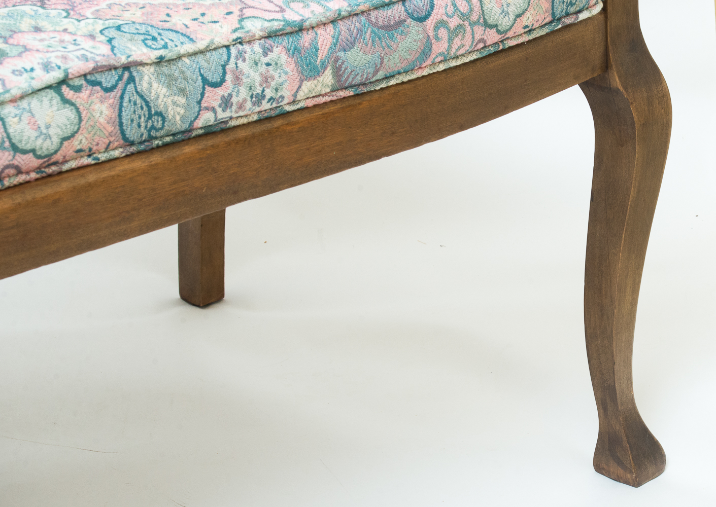 Vintage Queen Anne Style Bench