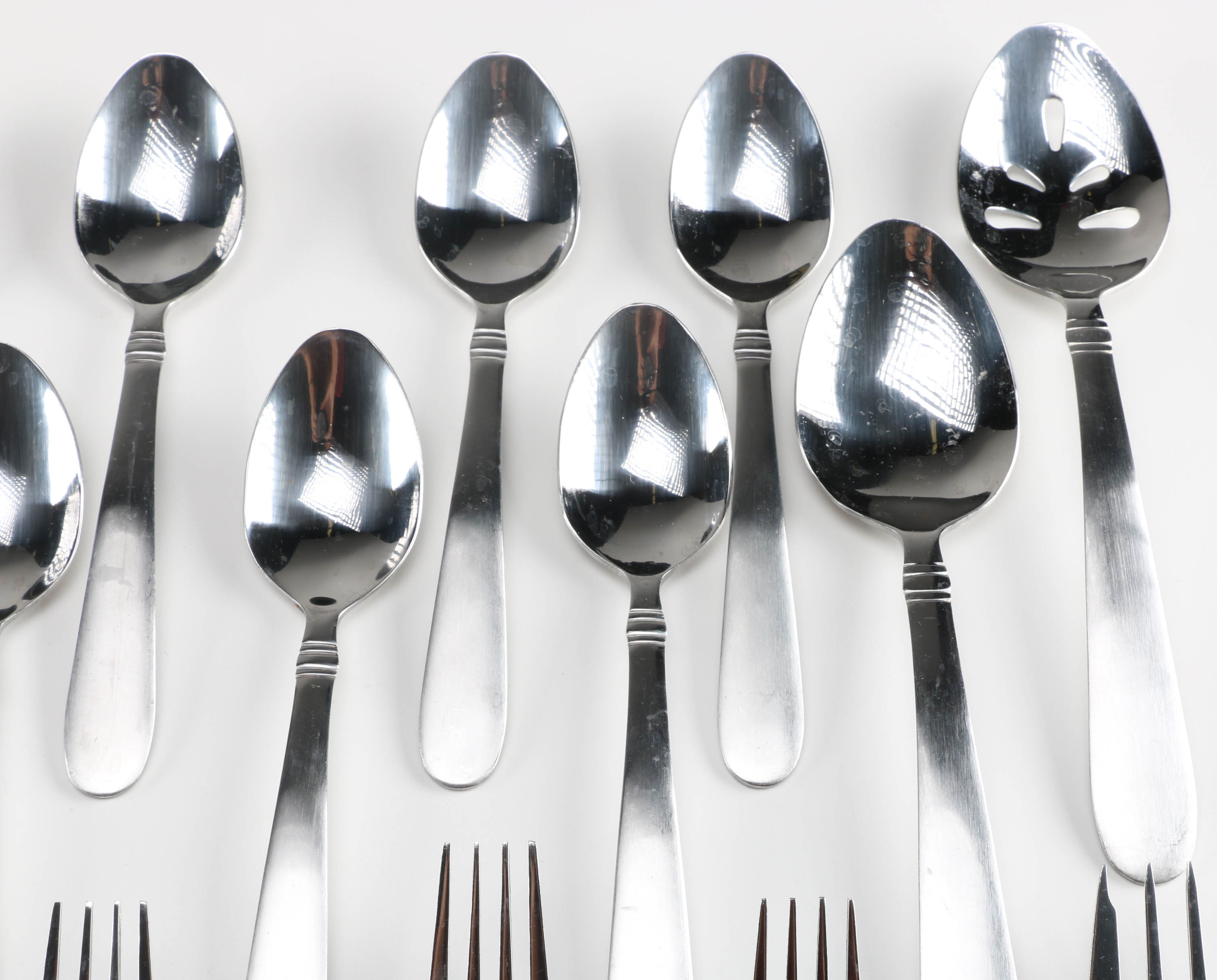 Pfaltzgraff Stainless Steel Flateware Set