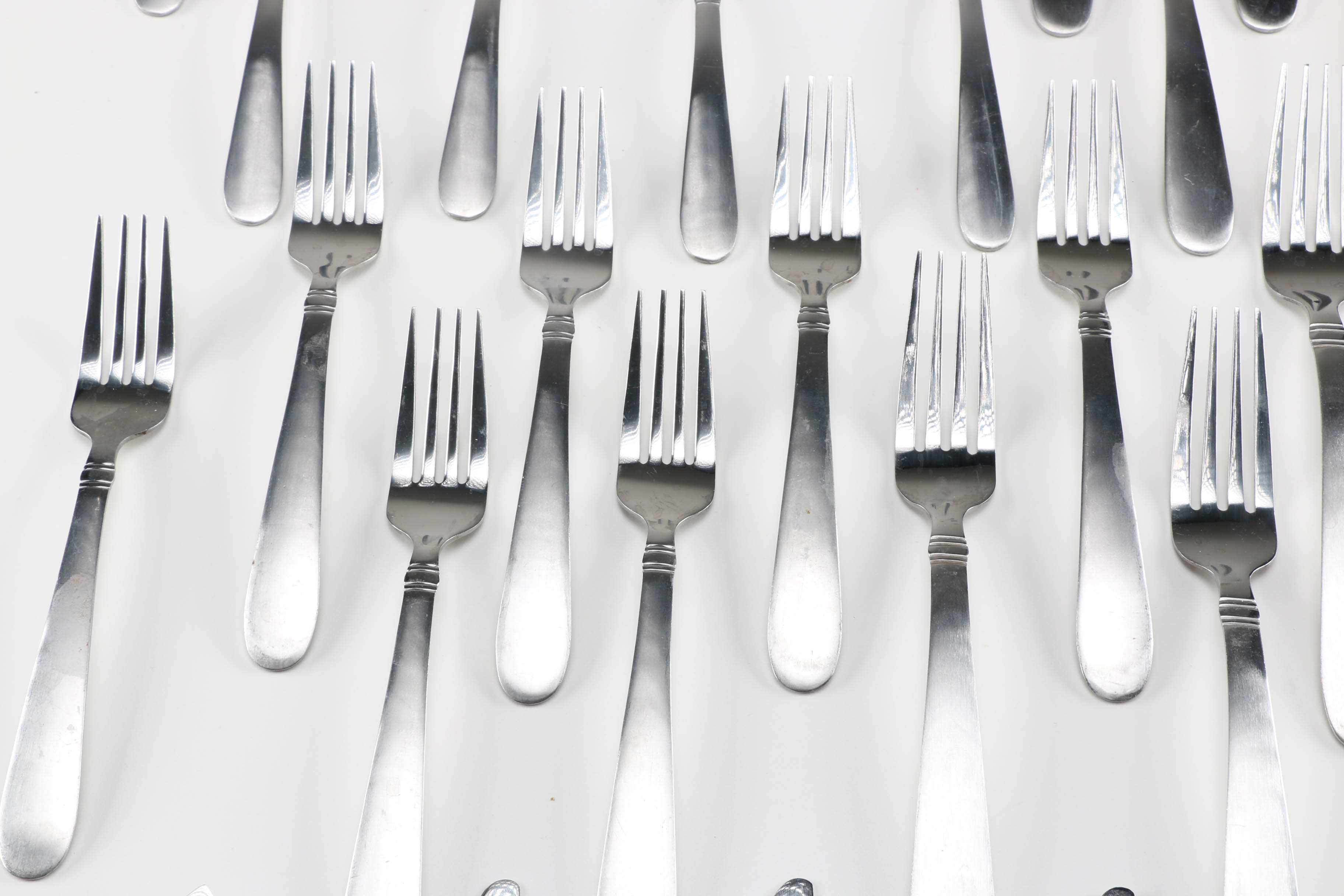 Pfaltzgraff Stainless Steel Flateware Set