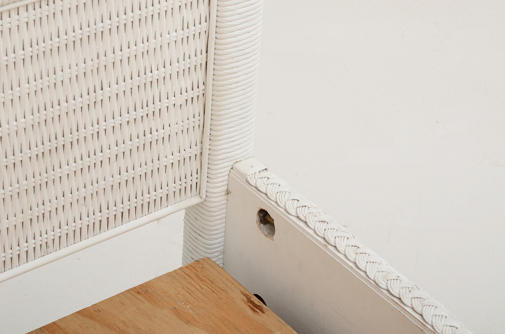 White Wicker Twin Trundle Bed