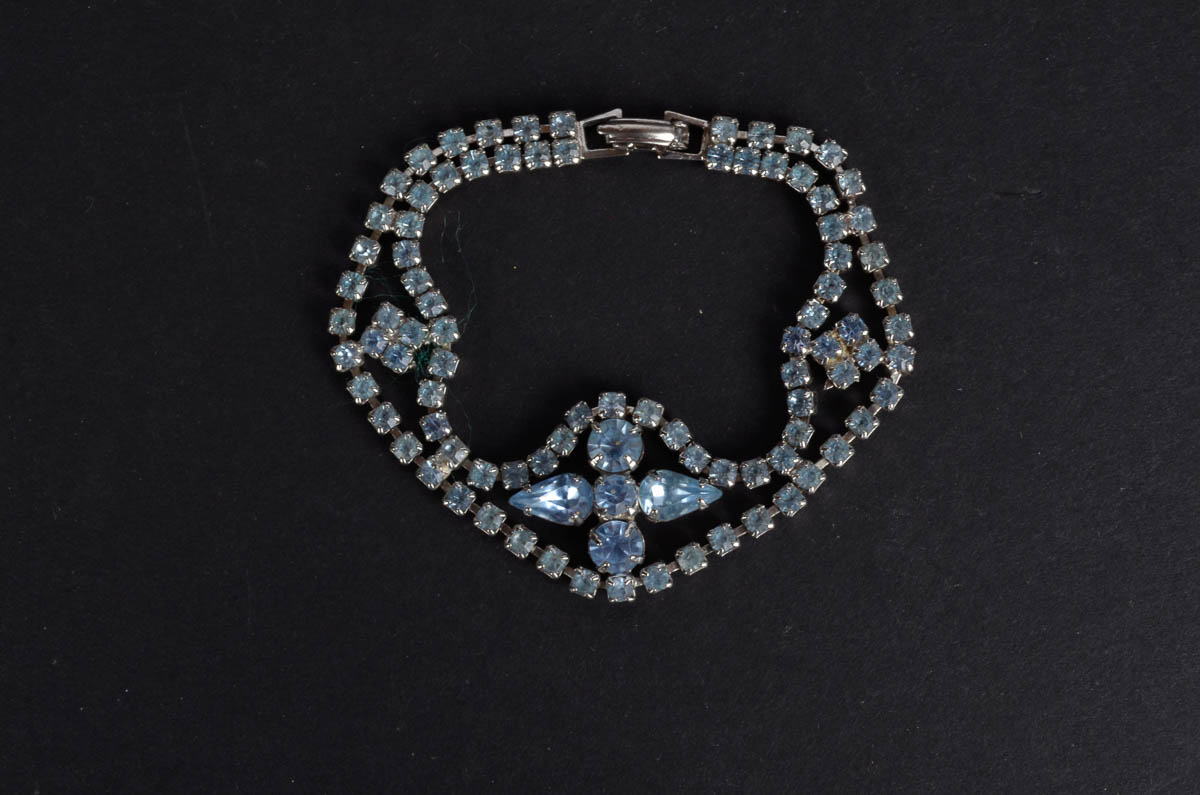 Group of Vintage Costume Jewelry