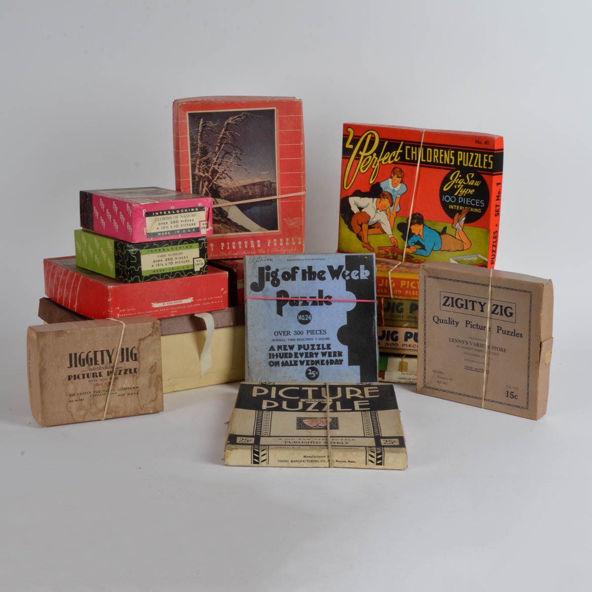 Assortment of Vintage Jigsaw Puzzles
