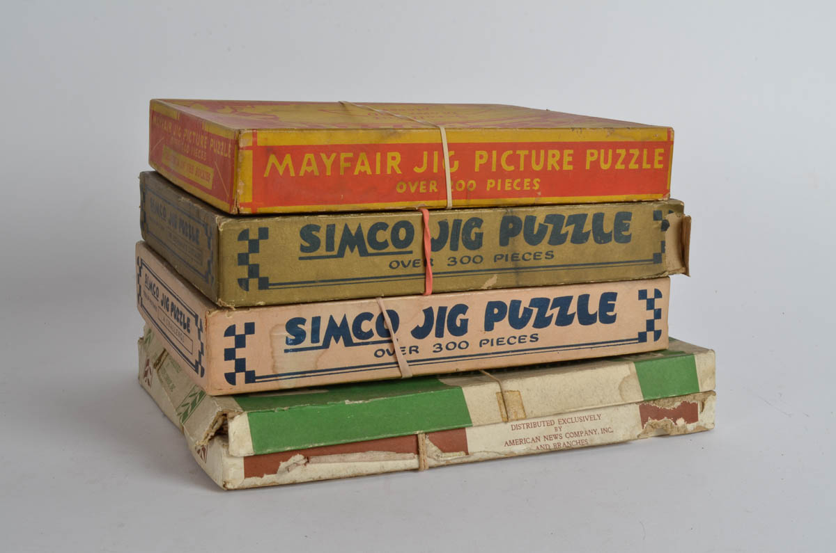 Assortment of Vintage Jigsaw Puzzles