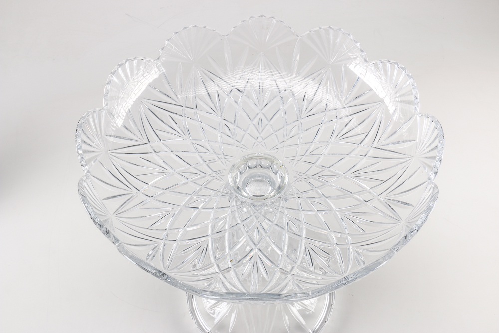 Towle Crystal Pedestal Dish