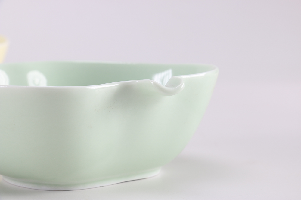 Horchow Apple Plates and Bowls