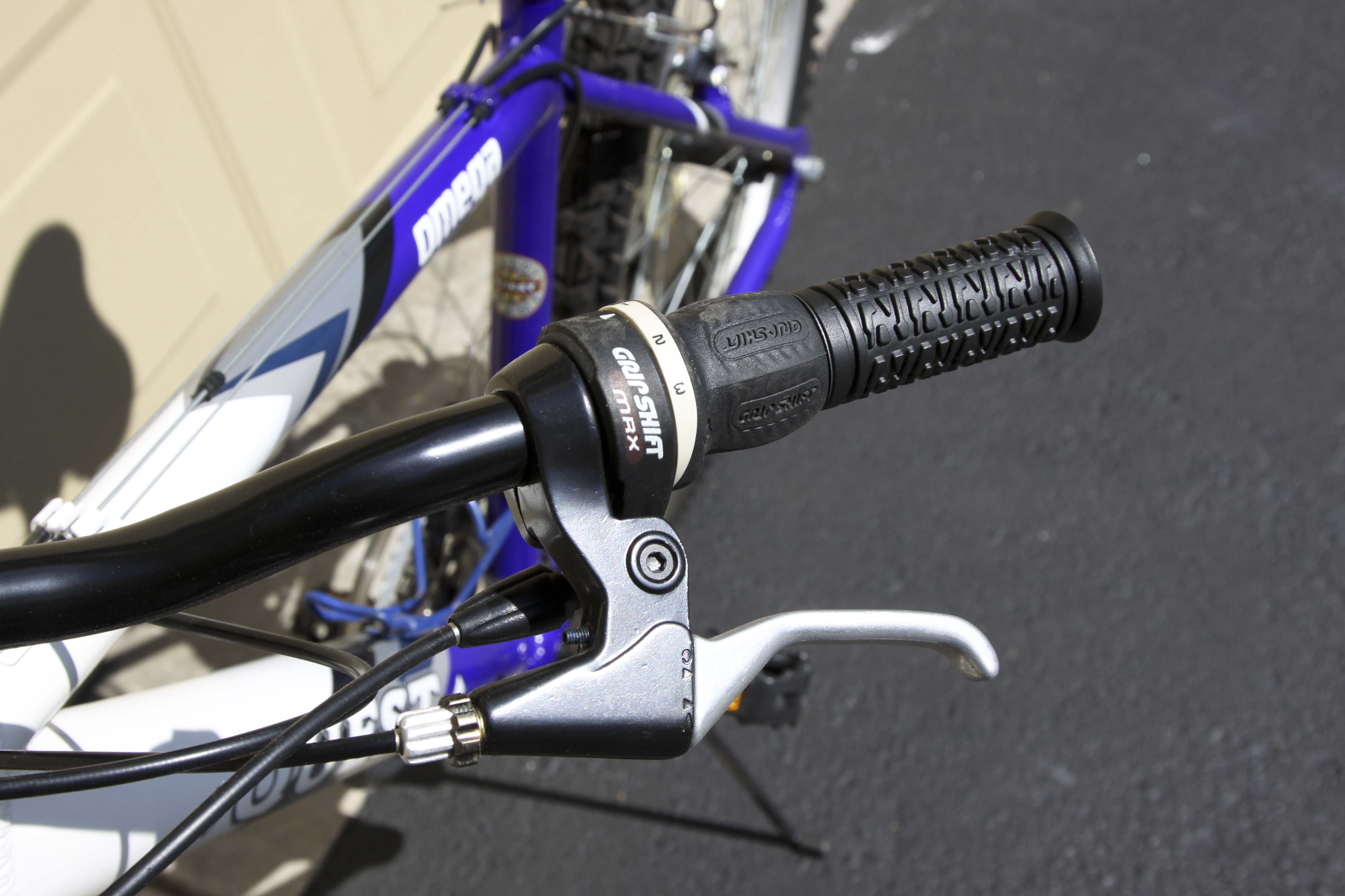 Omega Quest KT200 Bike