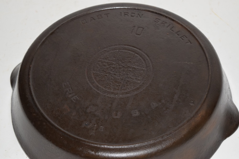 Vintage Large Logo Griswold No. 10 Cast Iron Skillet