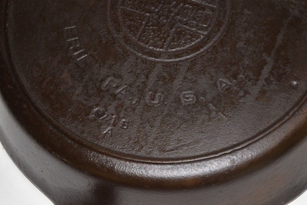 Vintage Large Logo Griswold No. 10 Cast Iron Skillet