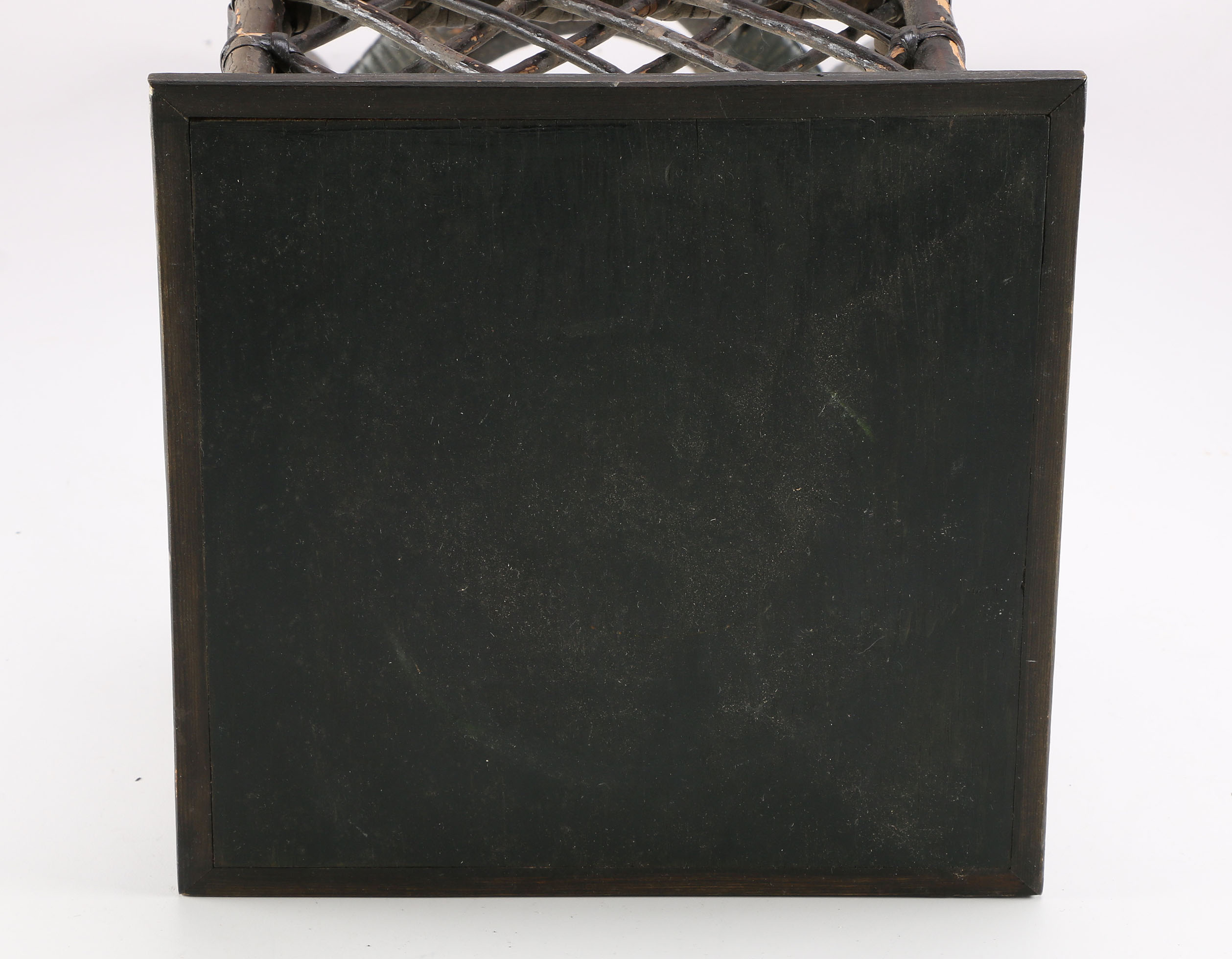 Black Wicker Plant Stand