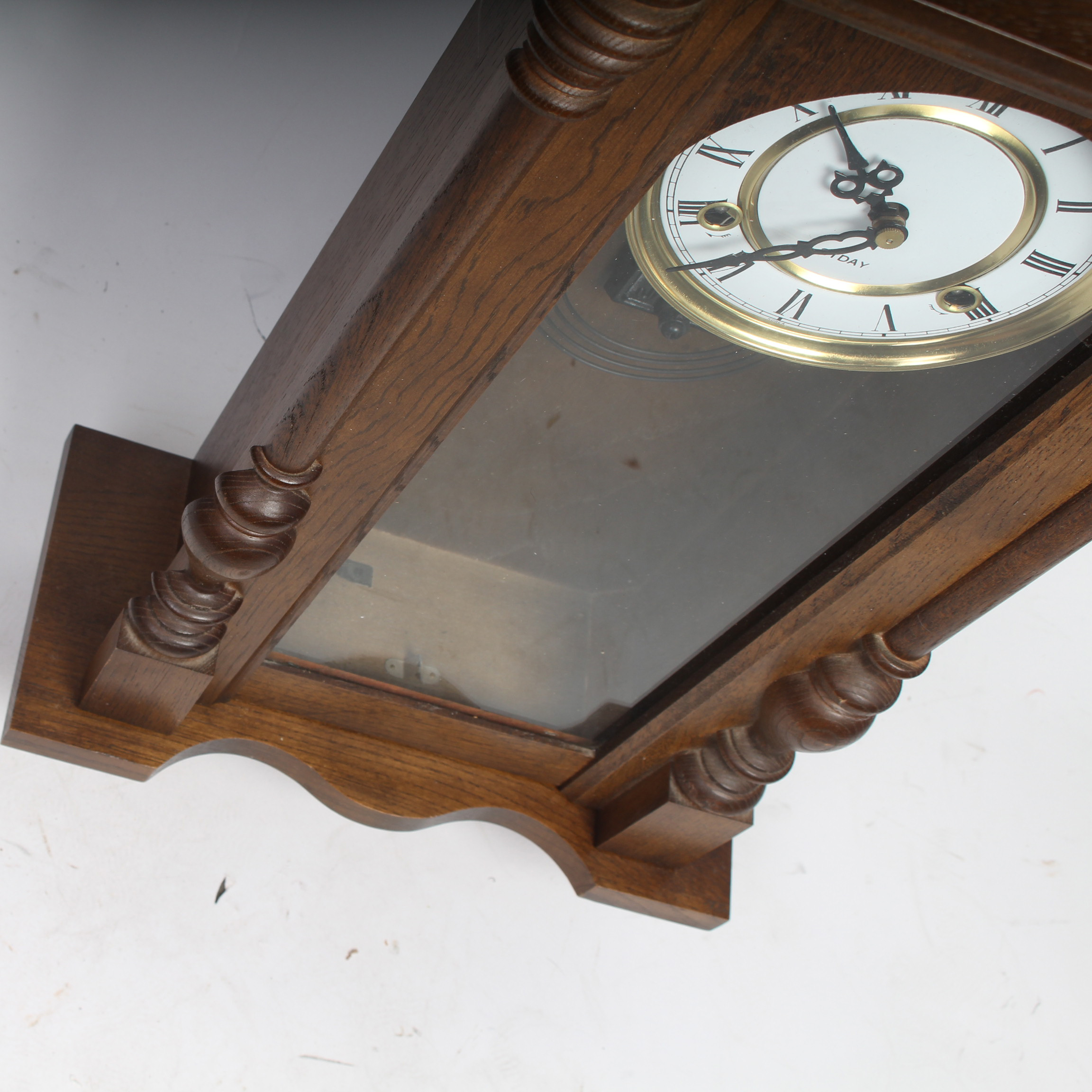 Vintage 31-Day Wall Clock