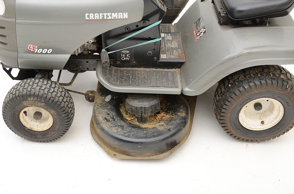 Craftsman LT 1000 Sixteen Horsepower Lawn Tractor