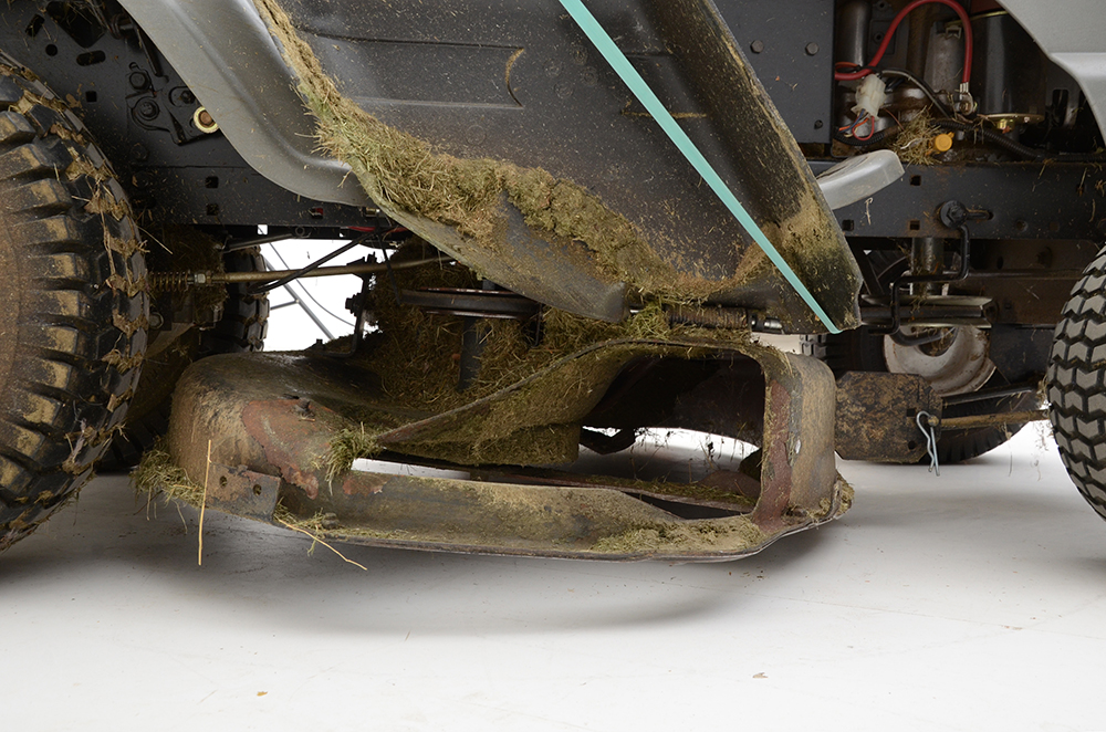 Craftsman LT 1000 Sixteen Horsepower Lawn Tractor