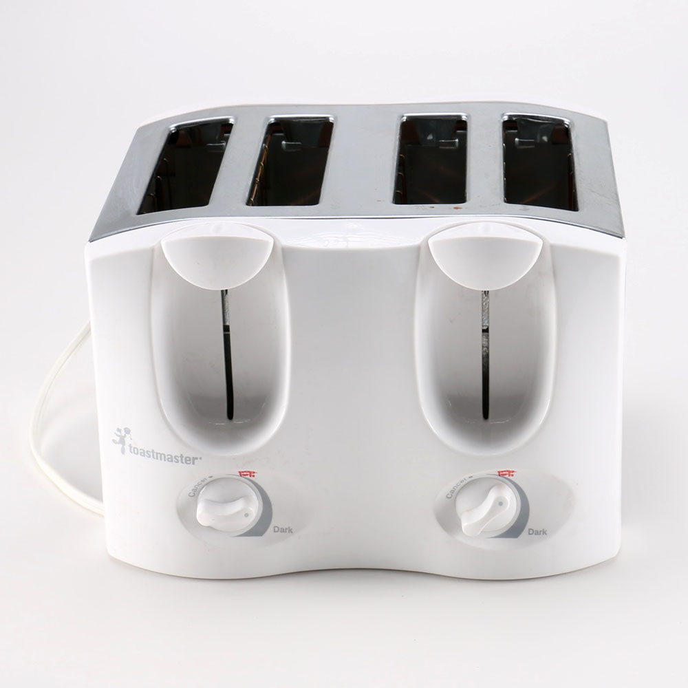 Four Slice Toastmaster Toaster