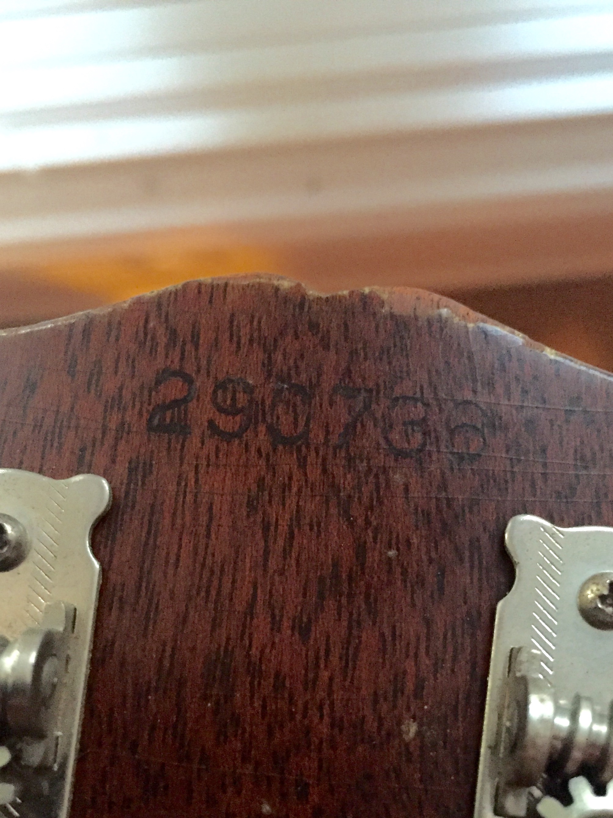 Vintage 1964 Gibson LG-0 Guitar With Case